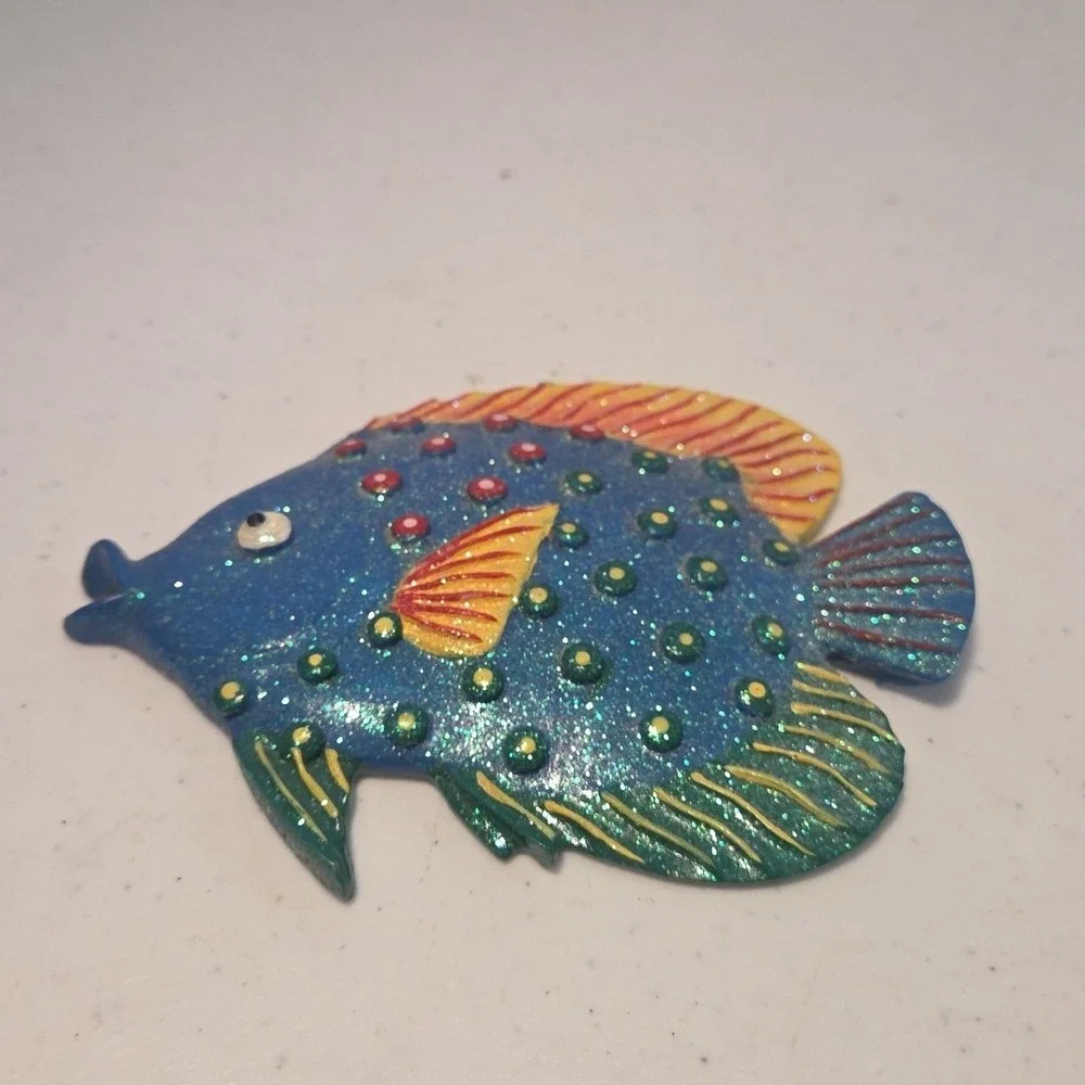 Vintage Sparkly Tropical Plaster Fish Wall Glittee Rainbow Ocean Water Plaque